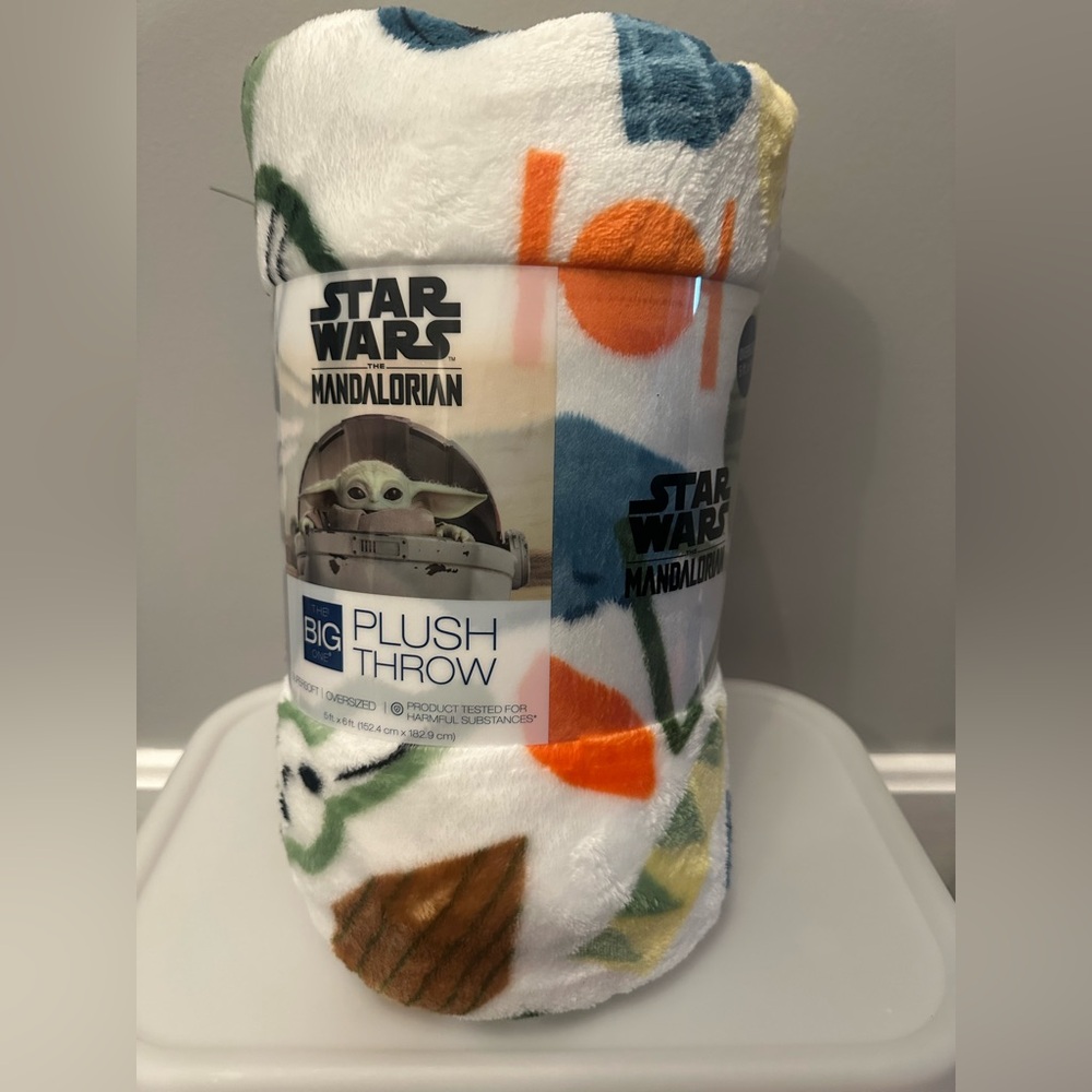 NWT Star Wars The Mandalorian The Big One Throw. 5ftx6ft.